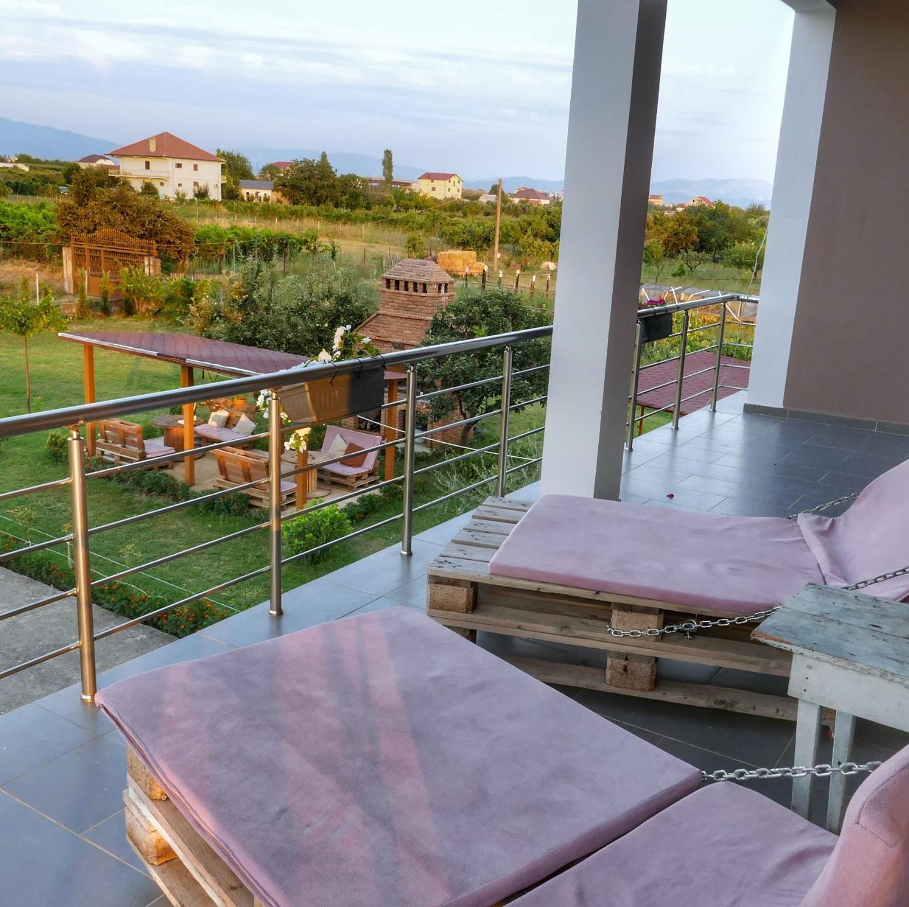 Ballkan B&B Grile Bagian luar foto