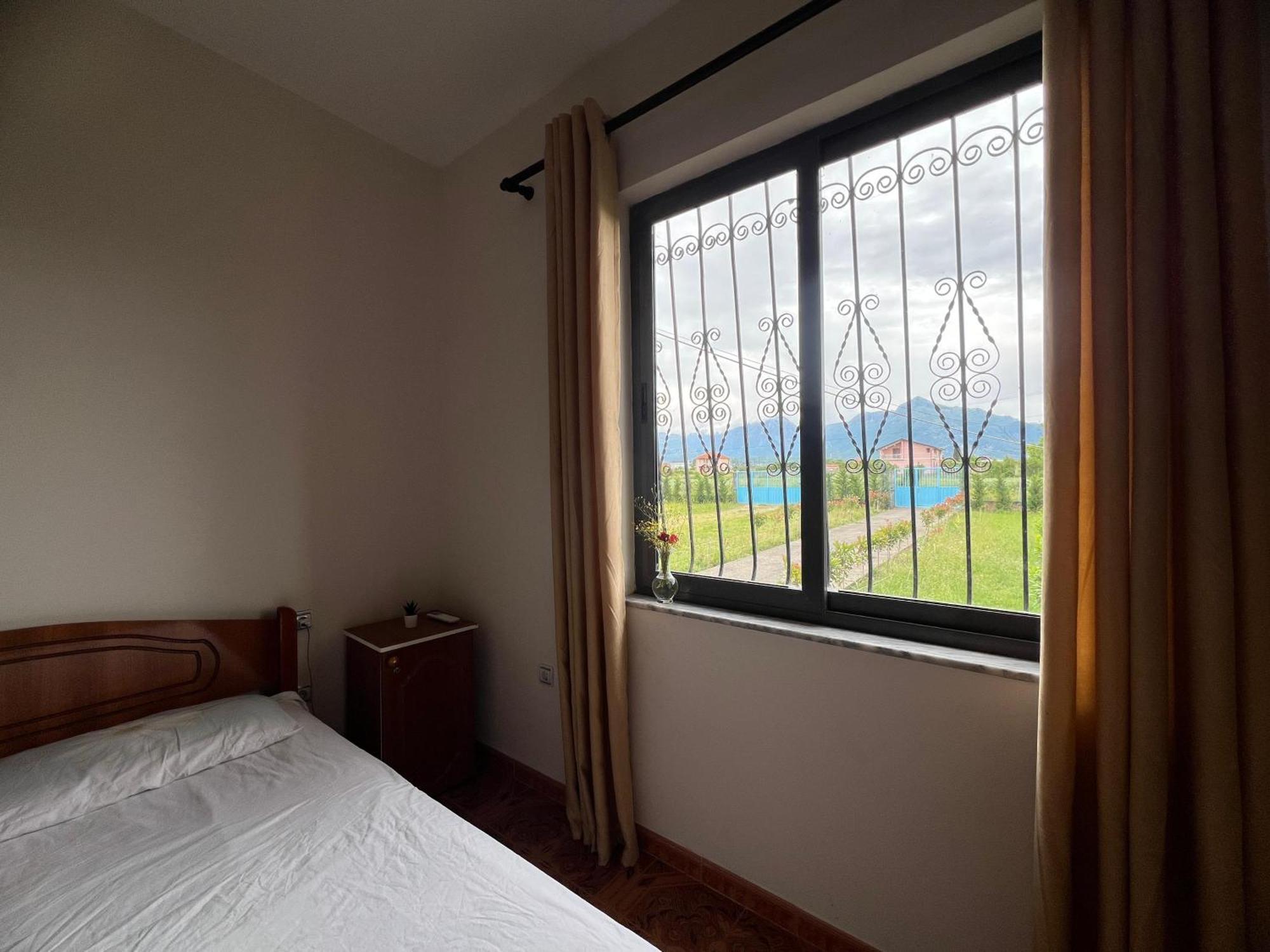 Ballkan B&B Grile Bagian luar foto