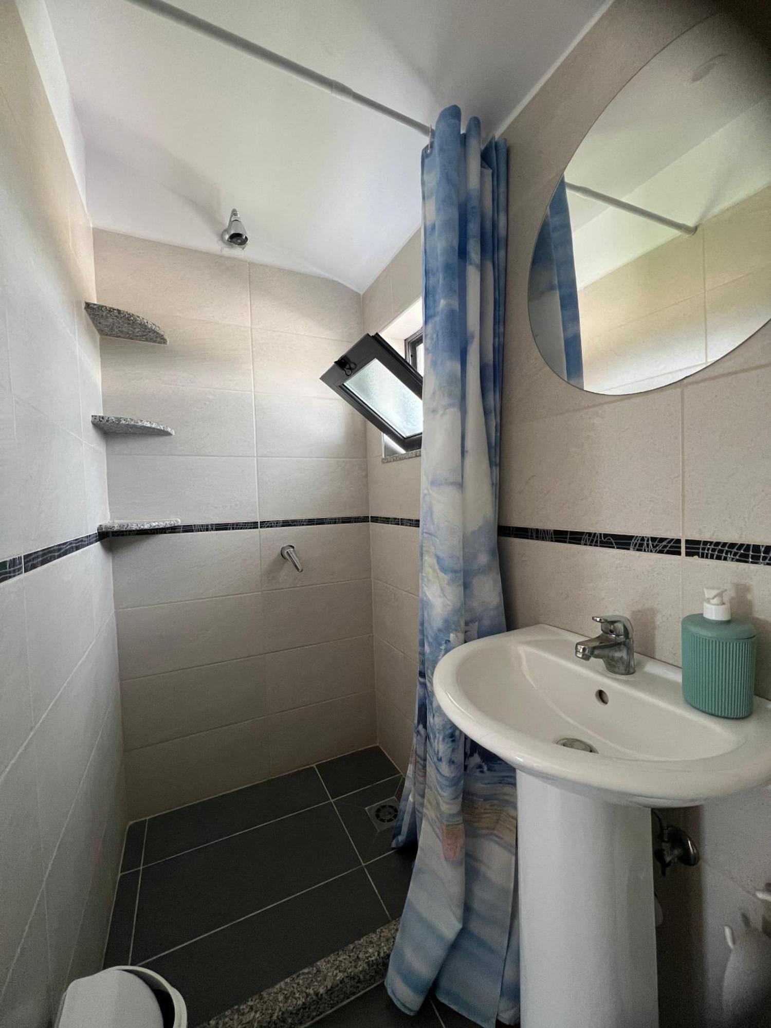 Ballkan B&B Grile Bagian luar foto