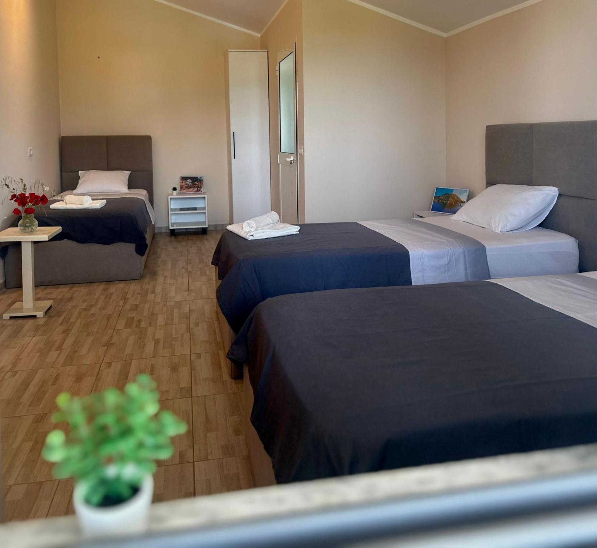 Ballkan B&B Grile Bagian luar foto